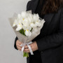 9 белых ирисов фото 3